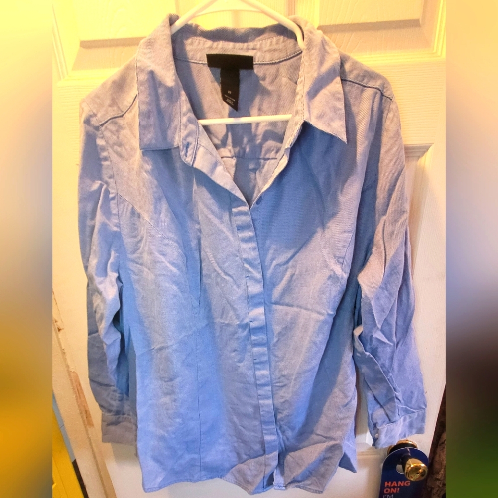EUC light blue hidden button up shirt